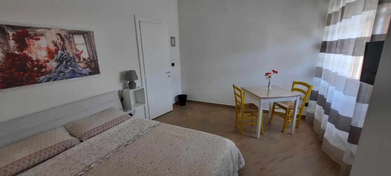 Ferienwohnung Casatua Taranto Exterior foto